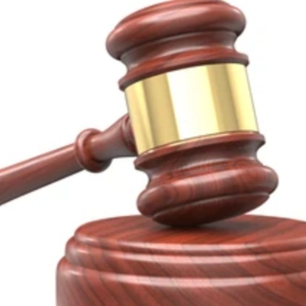 सरेराह लड़की का पकड़ा हाथ, कोर्ट ने किया रिहा:आरोपी के भाई से हुआ था विवाद, साक्ष्य के अभाव में आगरा कोर्ट ने सुनाया फैसला