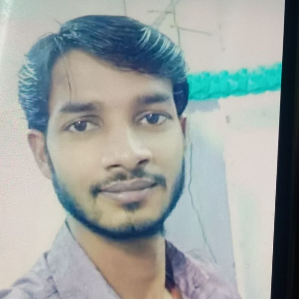 बिजनौर में अज्ञात वाहन की टक्कर से युवक की मौत:धामपुर तिराहे पर पैदल जा रहे व्यक्ति को अज्ञात वाहन ने मारी टक्कर