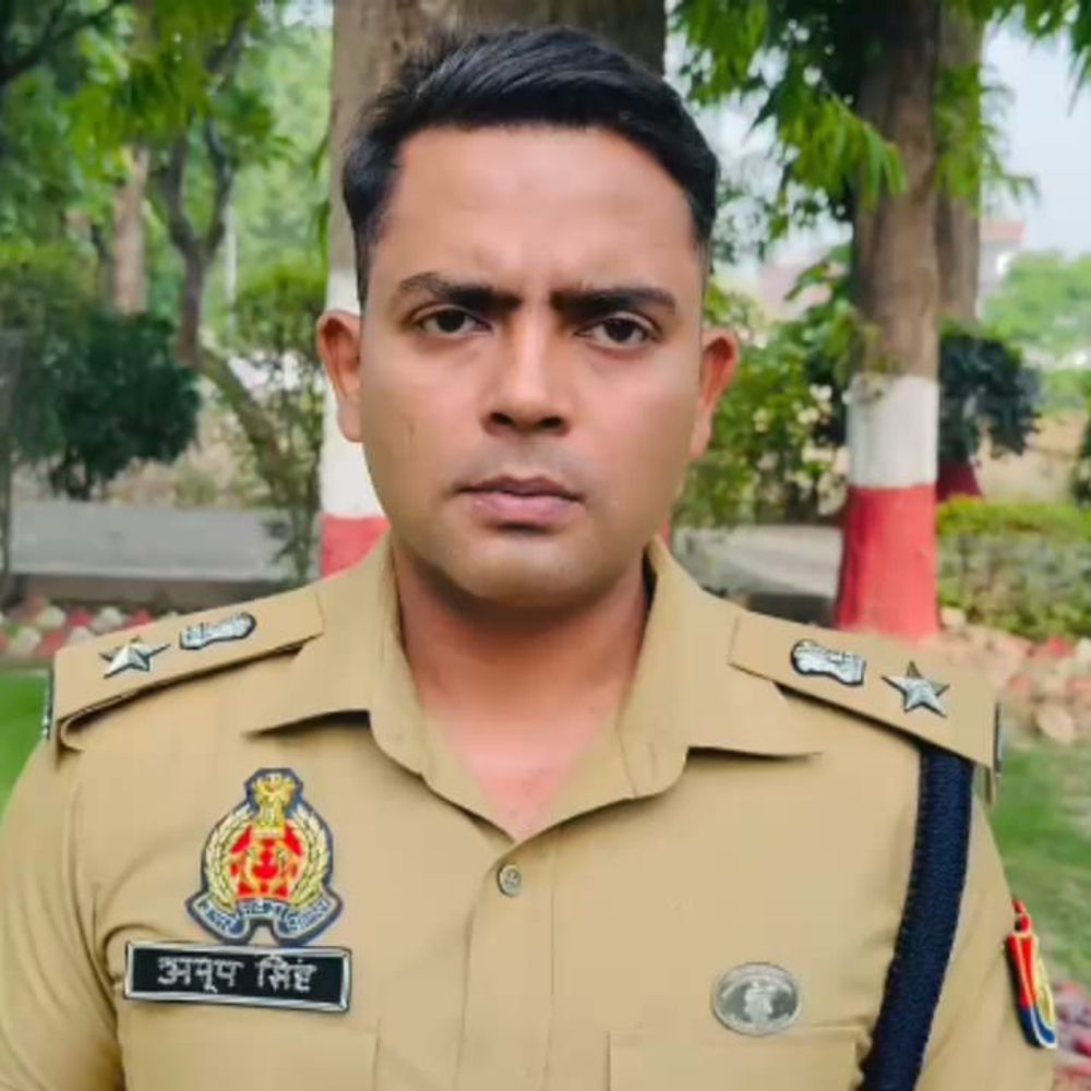 फतेहपुर एसपी ने पुलिस विभाग में किए तबादले:एक थाना प्रभारी लाइन हाजिर, कई के कार्यक्षेत्र बदले