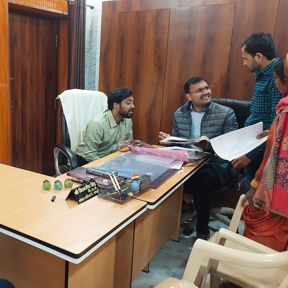 बोचहां में प्रशिक्षु IAS ने सुनी भूमि विवाद की शिकायतें:अंचल कार्यालय में पहली बार, जांच और कार्रवाई का आश्वासन