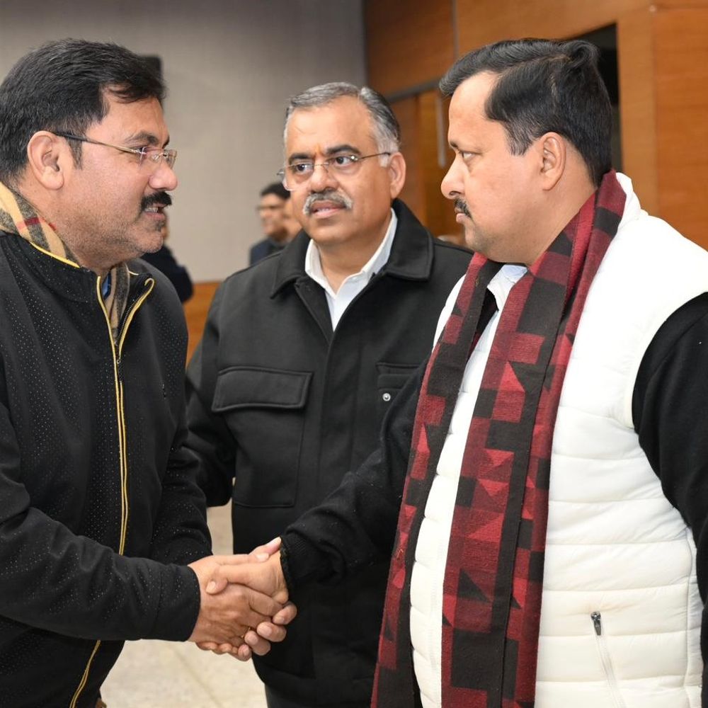 प्रदीप सक्सेना ने दिल्ली में भाजपा नेताओं से मुलाकात की:कायस्थ समाज के उत्थान, पर्यावरण मुद्दों पर हुई चर्चा