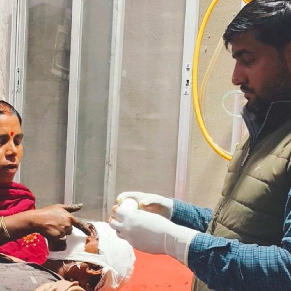 शेखपुरा में दो पक्षों में हिंसक झड़प, 10 घायल:पुलिस ने सदर अस्पताल में भर्ती कराया, दो की हालत गंभीर