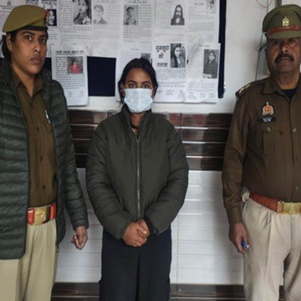लिव-इन पार्टनर ने की थी फाइनेंस अधिकारी की हत्या:बिजनौर पुलिस ने किया खुलासा, डेढ़ साल तक दोनों साथ में रहे थे