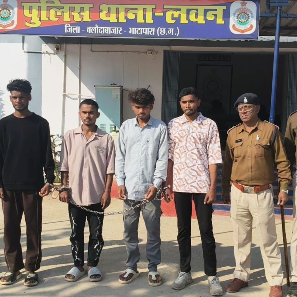 बलौदा बाजार में नशे के विवाद में चाकू मारकर हत्या:मुख्य आरोपी समेत 4 गिरफ्तार, जेल भेजे गए