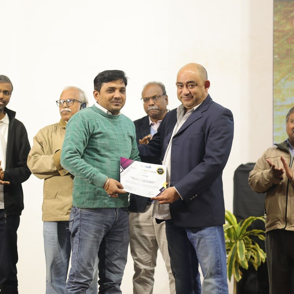 प्रो. नृपेश कुमार नृप को आईआईटी कानपुर में सम्मान:एनपीटीईएल लोकल चैप्टर में योगदान के लिए मिला प्रशंसा प्रमाण पत्र