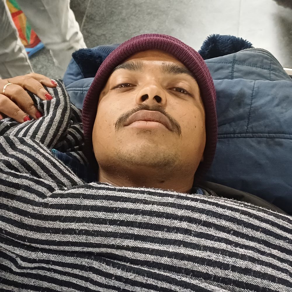 हथियार के बल पर युवक का पैर तोड़ा:मुंगेर में घर के बाहर ब्रेकर लगाने को लेकर विवाद, डिस्प्ले ठीक कराने जा रहा था घायल