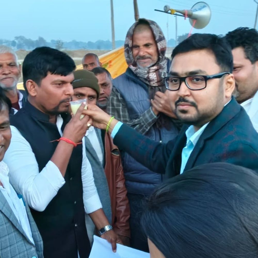 किसानों का 13 दिन से चल रहा धरना समाप्त:जमुई में SDO की सहमति के बाद आठ सूत्री मांगों पर आंदोलन खत्म