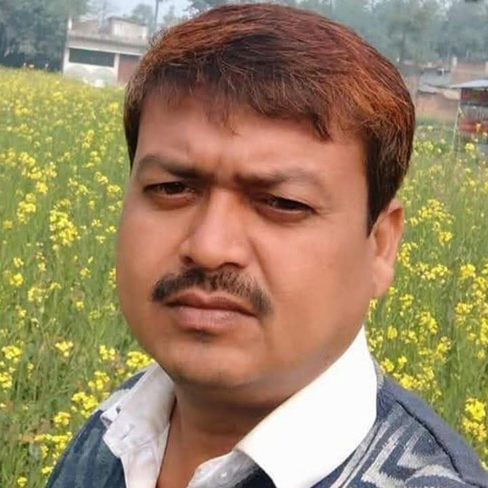 सहरसा में कोसी तटबंध पर शिक्षक मिले बेहोश:परिवार बोला-जमीन विवाद में अपहरण कर जहर दे की हत्या, पुलिस जांच में जुटी