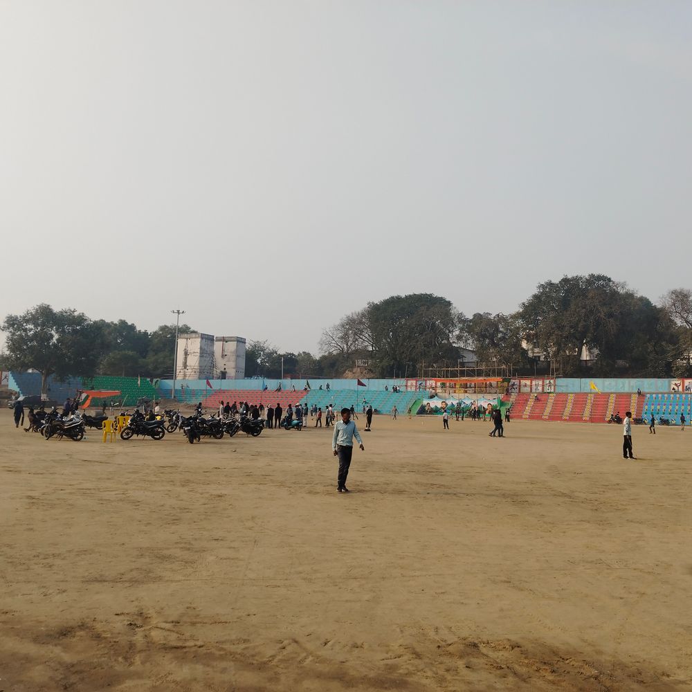 बक्सर में 20वां फैज मेमोरियल क्रिकेट टूर्नामेंट:किला मैदान में कल से होगा शुरू, विजेता को 1 लाख