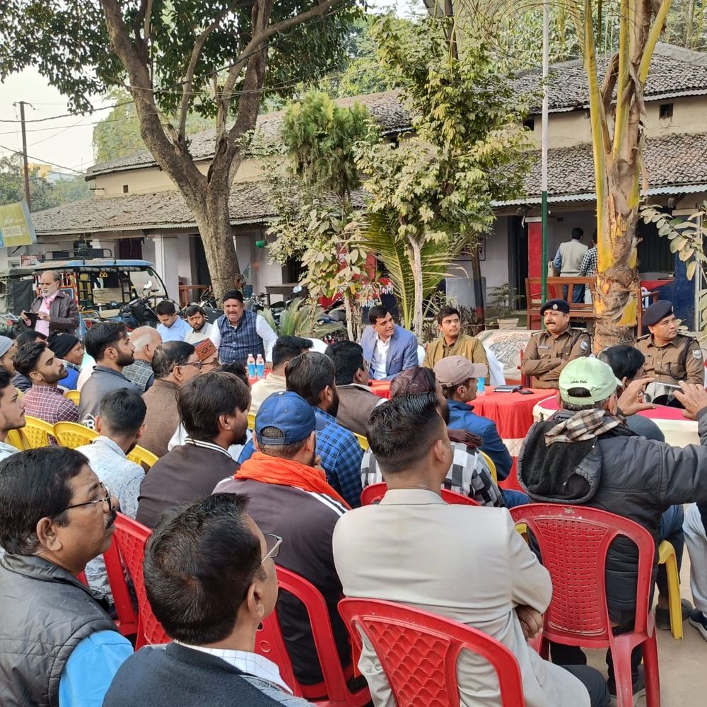 कटिहार में शांति समिति की बैठक:सरस्वती पूजा शांतिपूर्ण तरीके से मनाने पर चर्चा, अफवाहों पर नजर