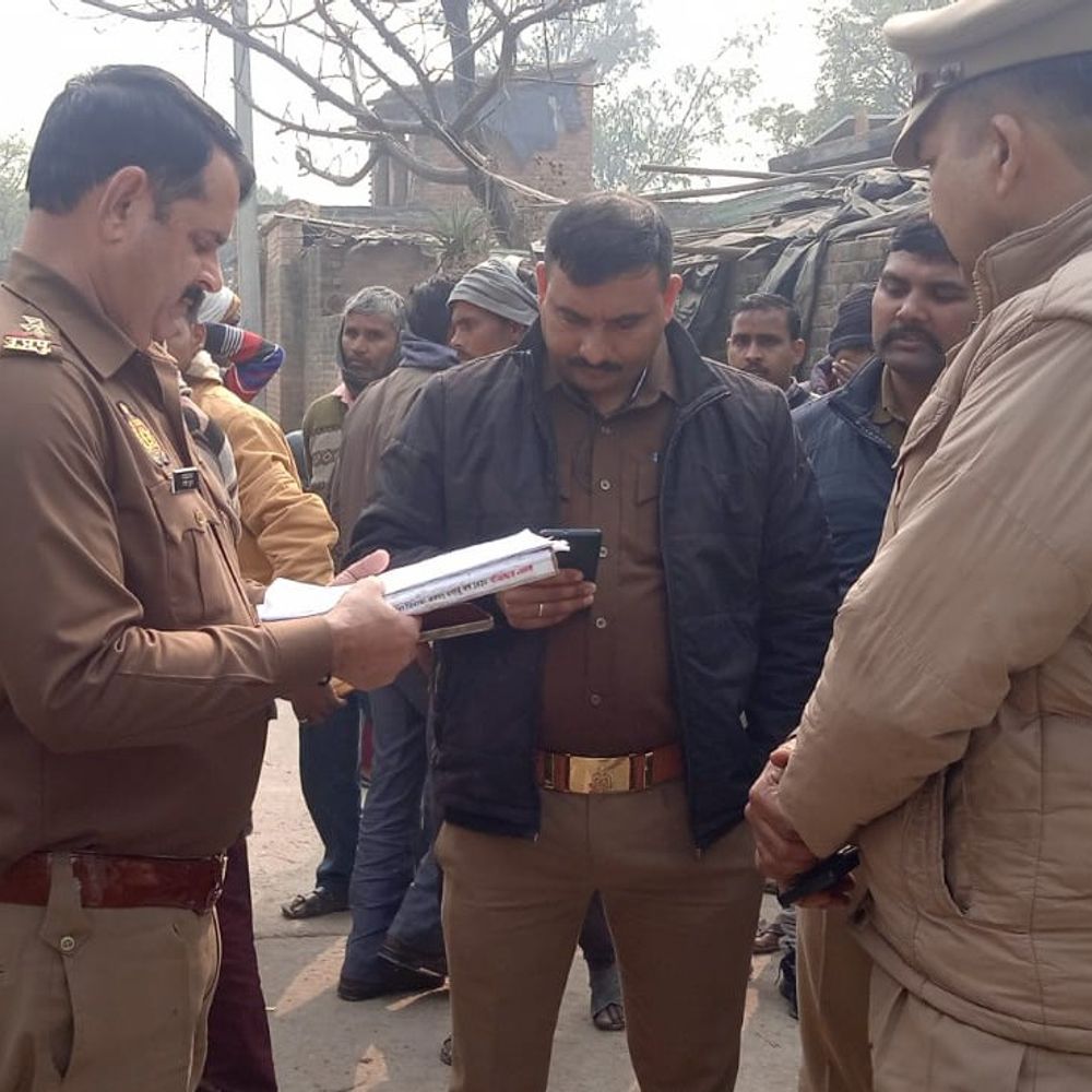 बदायूं में विवाहिता की संदिग्ध मौत:पति से फोन पर झगड़े के बाद जहर खाने का आरोप