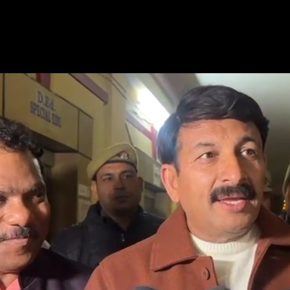 मनोज तिवारी ने विपक्ष पर साधा निशाना:भोगनीपुर में प्रदूषण और कांग्रेस पर बोले; ‘रिंकिया के पापा’ गीत भी गाया