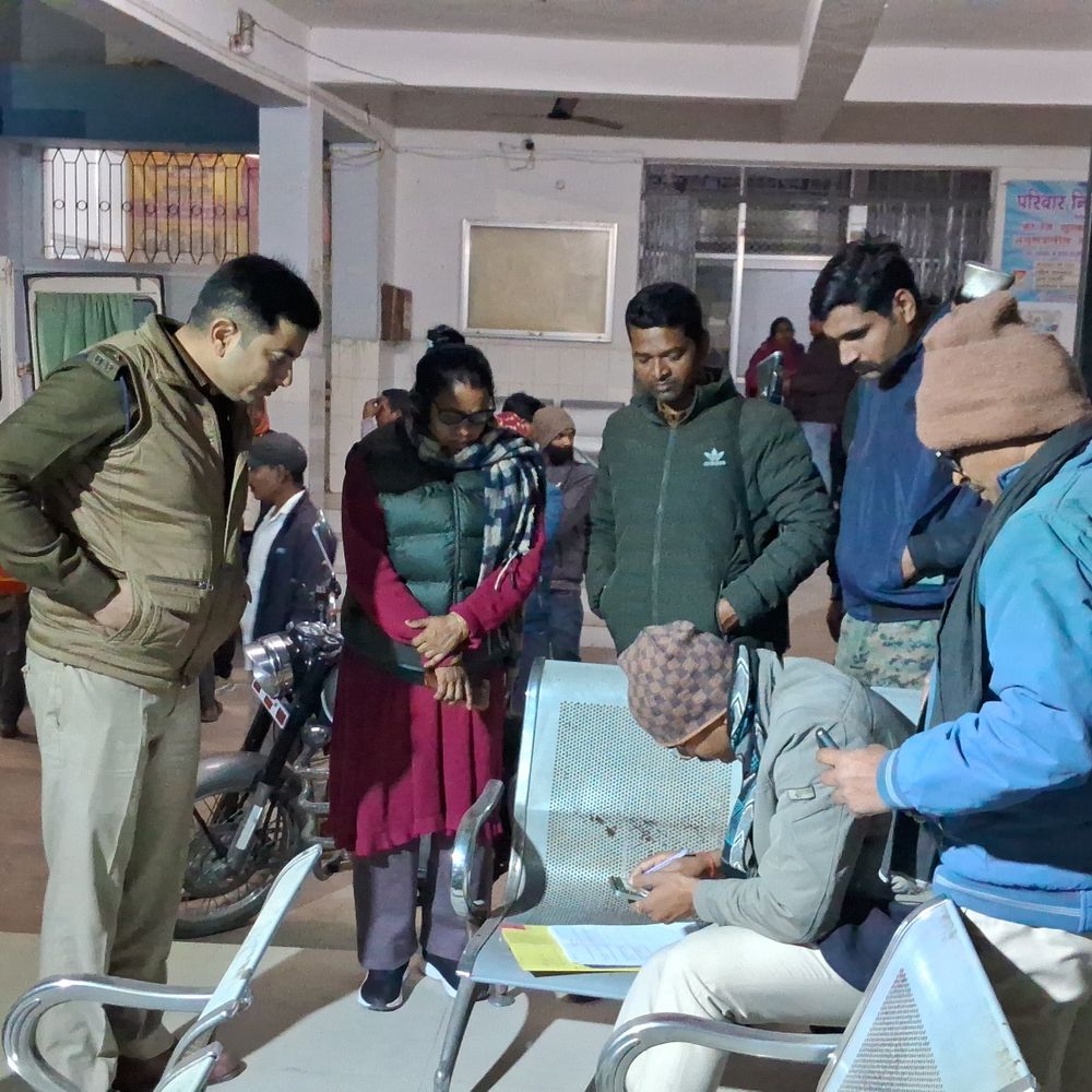 मोहनिया में मजदूर की सड़क हादसे में मौत:मोहनिया-रामगढ़ मार्ग पर बाइक ने मारी टक्कर, दो गिरफ्तार