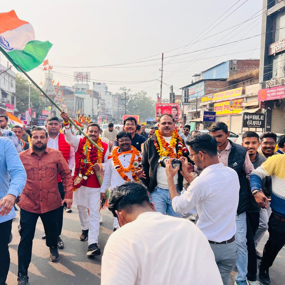 तिरंगे के रंग में रंगा कानपुर:6 किलोमीटर लंबी “महासंग्राम यात्रा” ने भरा देशभक्ति का जोश