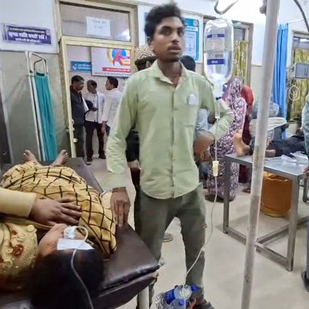 कोदो की रोटी खाई, एक परिवार के 4 लोग बीमार:दमोह के बरखेड़ा नाहर गांव में हुई फूड पॉइजनिंग; जिला अस्पताल में इलाज जारी