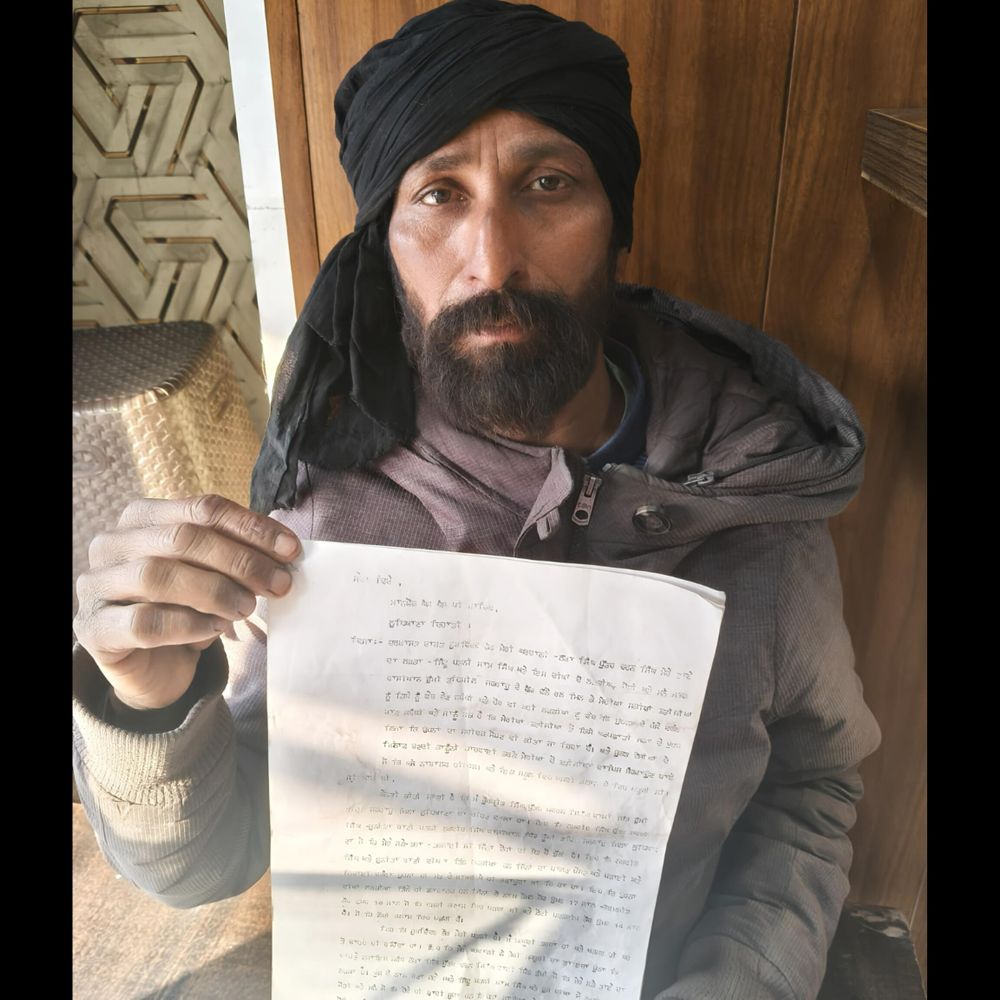 लुधियान में पति का आरोप, पत्नी ने बेची नाबालिग भतीजियां:पति ने दी पुलिस को शिकायत दो भतीजियां बेज दी तीसरी पंचायत ने की बरामद