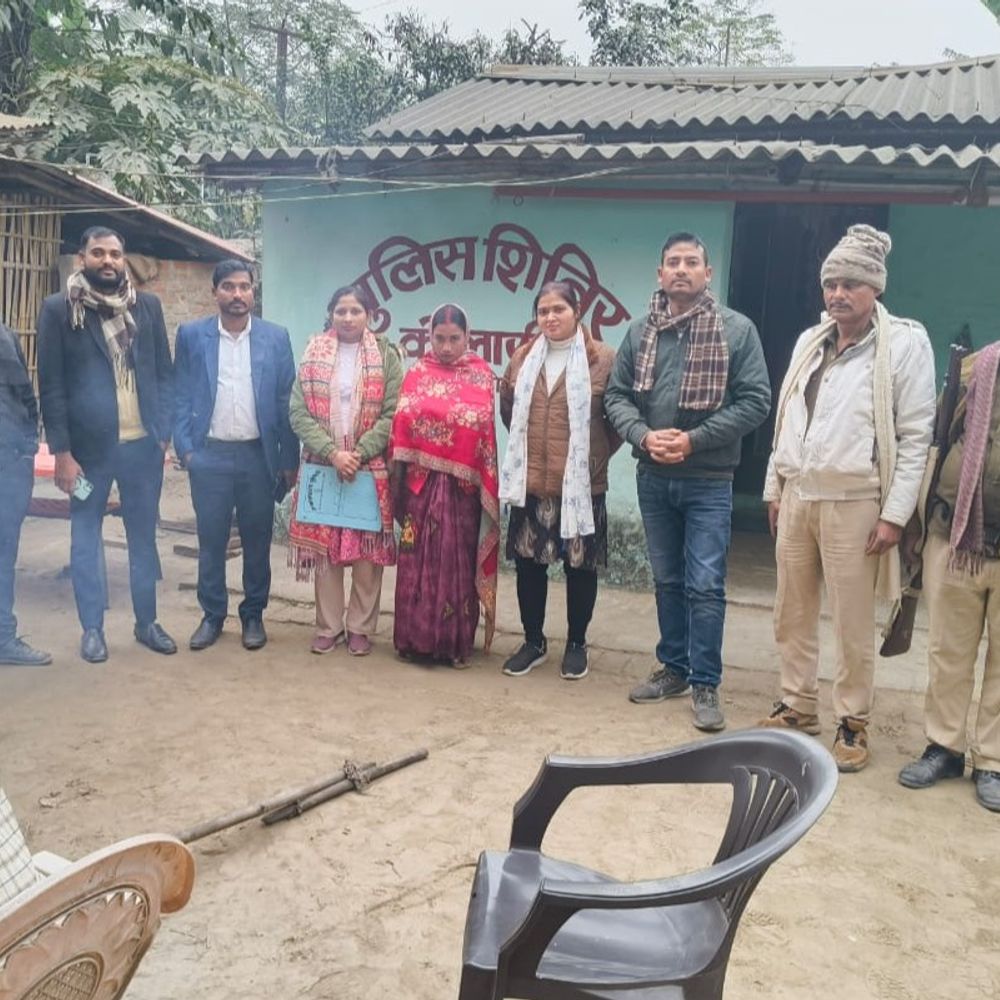 पूर्णिया में फेरे से पहले प्रशासन की रेड:मंडप पर बैठा था 35 साल का दूल्हा, बाल विवाह के दलदल से निकाली गई 12 साल की बच्ची