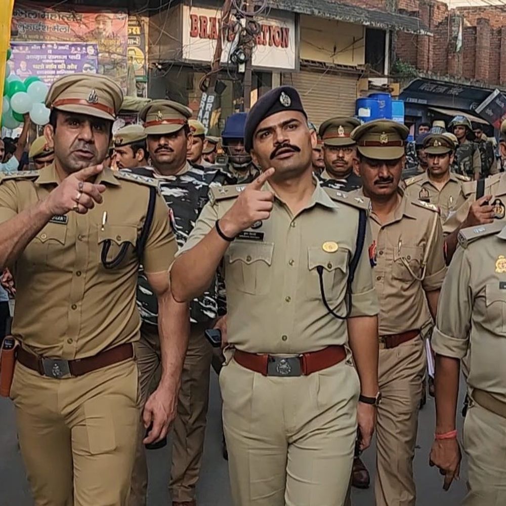 संभल हिंसा: CJM के फैसले को हाईकोर्ट में दी चुनौती:ASP अनुज चौधरी सहित 20 पुलिसकर्मियों पर FIR के आदेश दिए थे