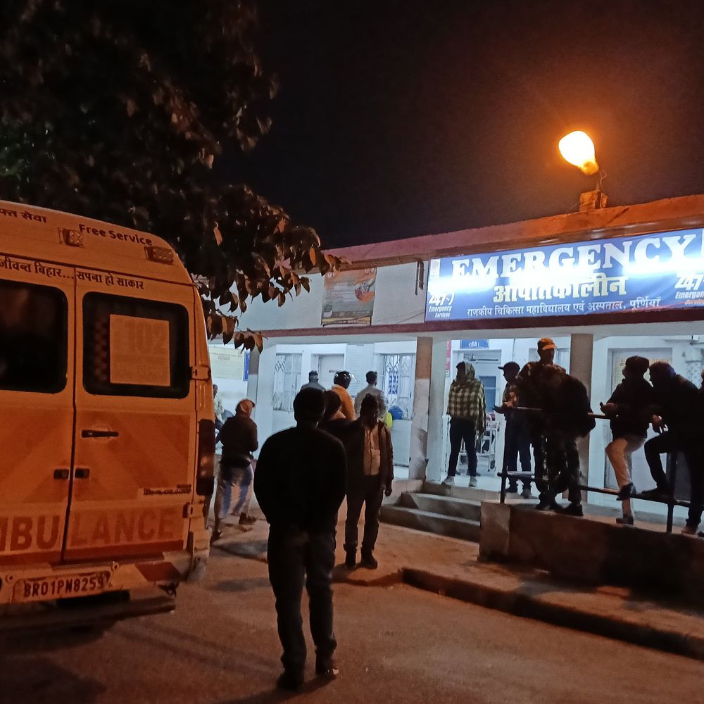 पूर्णिया में संदिग्ध हालत में युवक की मौत:सड़क किनारे मिला शव, पत्नी बोली- मर्डर हुआ है, एक्सीडेंट का रूप दिया जा रहा