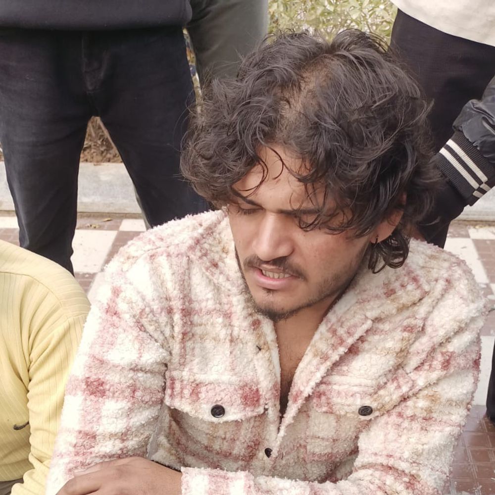 ट्रेन में युवक से मारपीट, हजारों की लूट का आरोप:सहारनपुर से दिल्ली जा रही ट्रेन में की पिटाई, GRP ने लूट की घटना से किया इनकार