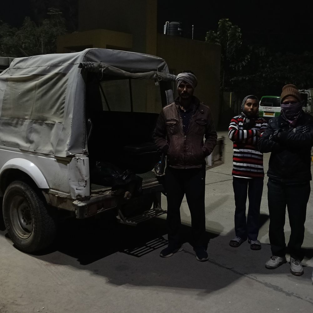 पूर्णिया में बेकाबू ट्रक ने मामी-भांजे को कुचला, मौत:कोर्ट से घर लौट रहे थे, भाग रहे ड्राइवर को लोगों ने पकड़कर पुलिस के हवाले किया