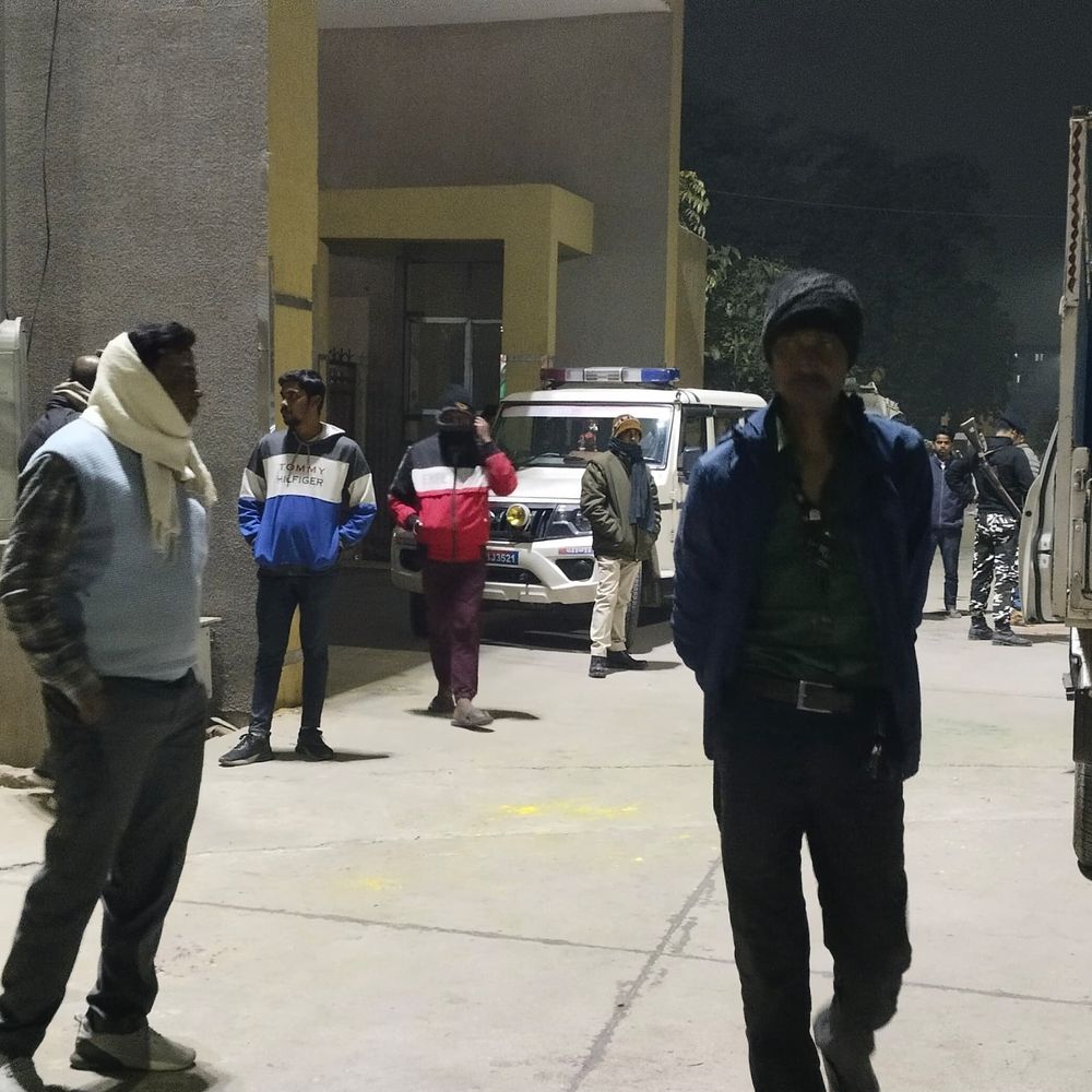 100 के स्पीड में भाग रहे चोर की मौत:पूर्णिया में ट्रक की चपेट में आने से गई जान; पश्चिम बंगाल से बाइक चोरी की थी