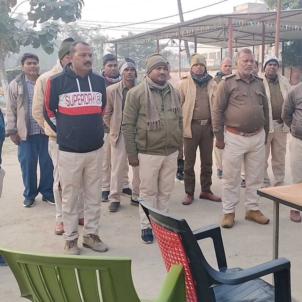 गोगरी थाना प्रभारी ने चौकीदारों को आवश्यक निर्देश दिए:अपराध नियंत्रण, पंचायत चुनाव पर सजग रहने की अपील की