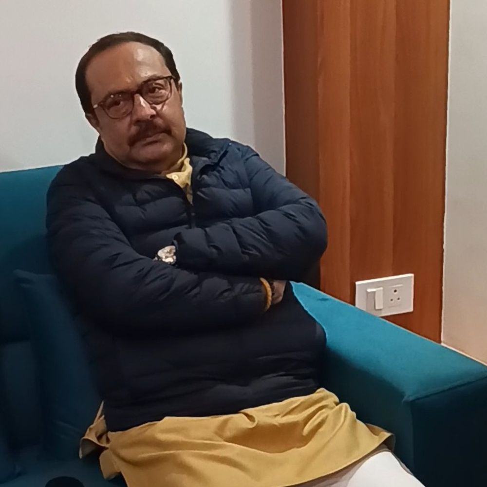 ‘कांग्रेस पूरे देश में निराशा का प्रतीक बन चुकी’:BJP सांसद विवेक ठाकुर बोले- राहुल गांधी ज्यादातर समय विदेश में ही गुजारते