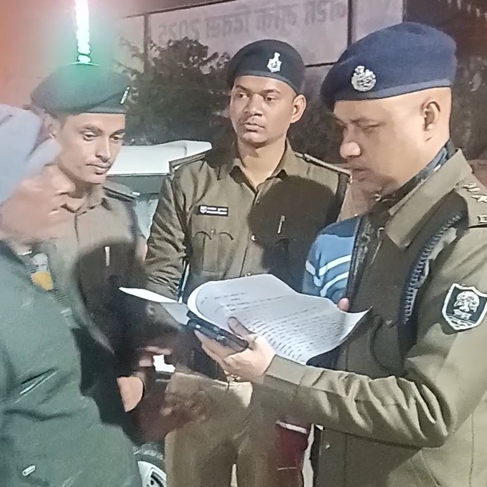 समस्तीपुर में SP ने FIR दर्ज करने का दिया आदेश:डिक्की से रुपए गायब हुए थे; टाउन-यातायात थाने का निरीक्षण दिया