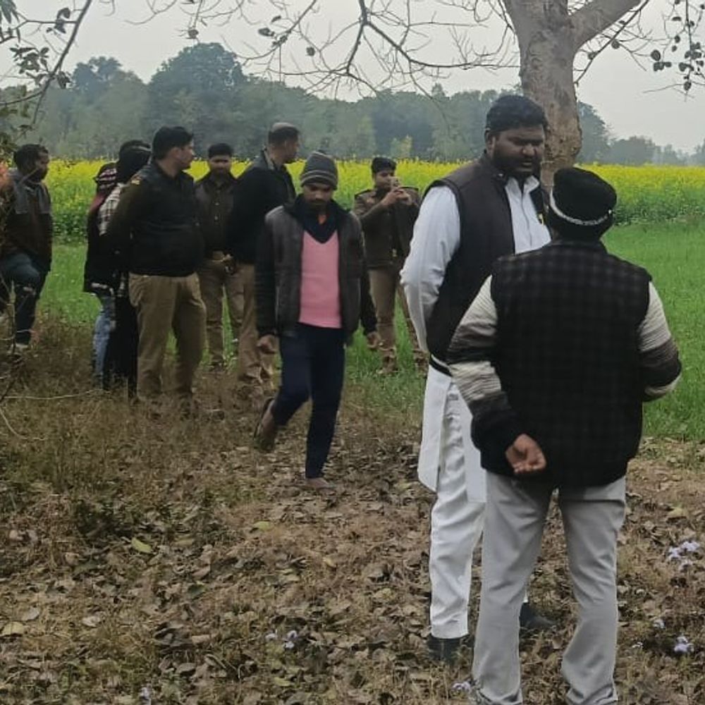 रौनाही में दो अलग-अलग गांवों में दो की मौत:युवती और युवक के शव फंदे से लटके मिले, पोस्टमार्टम में हैंगिंग की पुष्टि