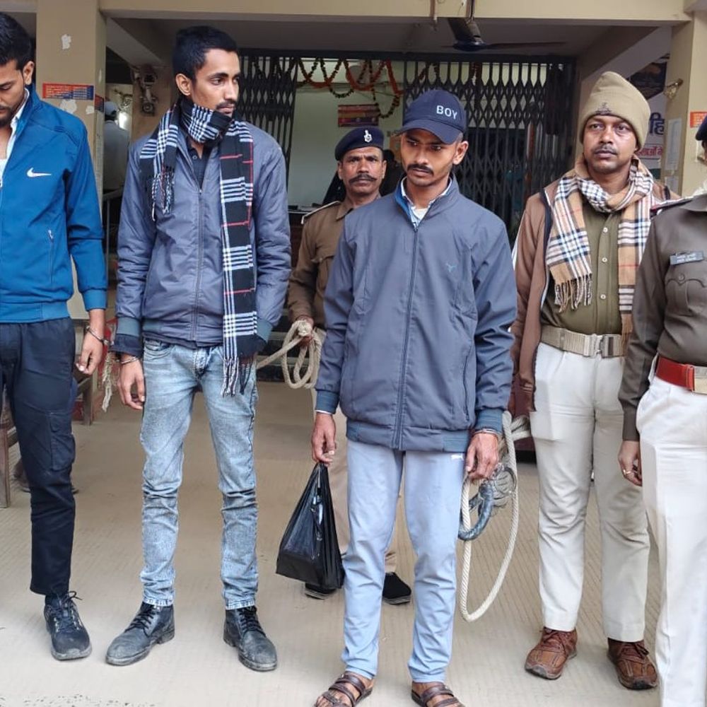 अश्लील हरकत मामले में एंबुलेंस कर्मी सहित 3 गिरफ्तार:सहरसा सदर अस्पताल में रेप का किया था प्रयास