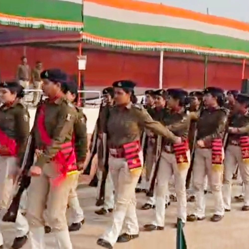 शेखपुरा में गणतंत्र दिवस की फुल ड्रेस रिहर्सल पूरी:डीएम-एसपी ने किया निरीक्षण, पुलिस-एनसीसी और स्काउट गाइड ने लिया हिस्सा