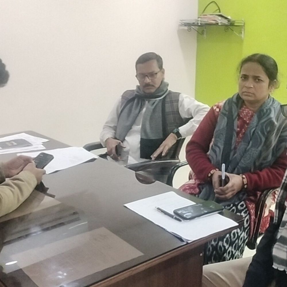 जमशेदपुर में तीन साधुओं ने महिला से ठगे गहने:सोना बनाने का झांसा देकर डेढ़ लाख रुपए का आभूषण लेकर फरार, CCTV में कैद हुए आरोपी