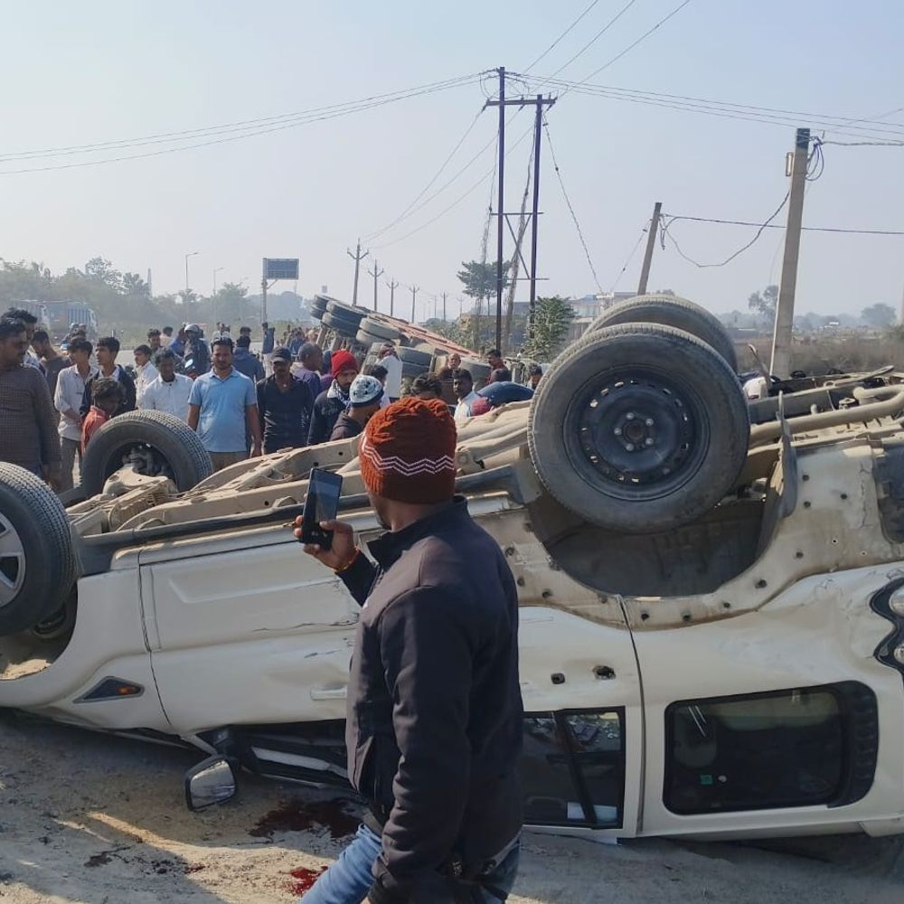 पलामू में दो अलग-अलग सड़क हादसों में दो की मौत:स्कॉर्पियो-हाइवा टक्कर में एक, अज्ञात वाहन से दूसरे बाइक सवार की जान गई