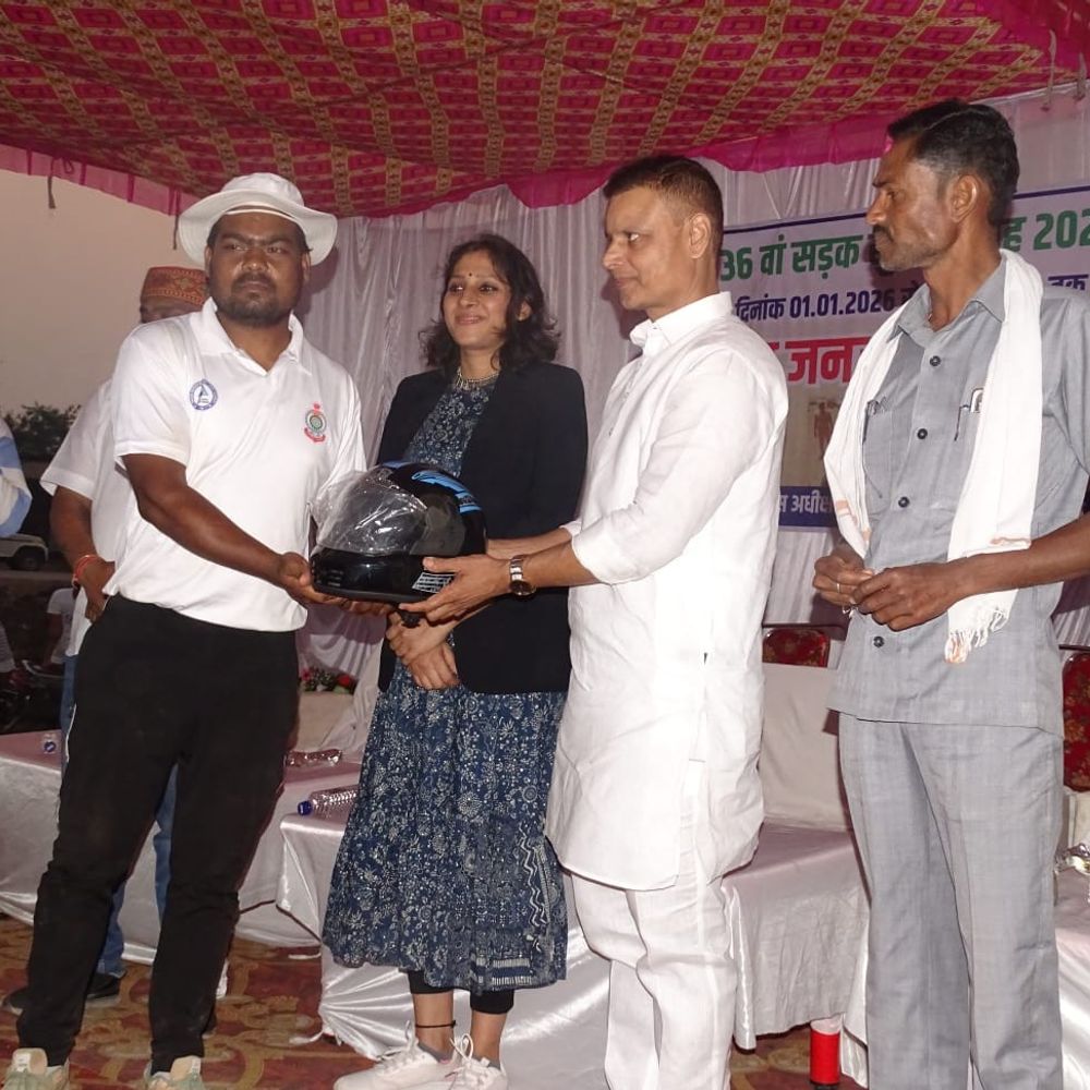 प्रशासन एकादश ने पत्रकार इलेवन को 36 रनों से हराया:बलौदाबाजार में सद्भावना क्रिकेट मैच, प्रशासन टीम बनी विजेता