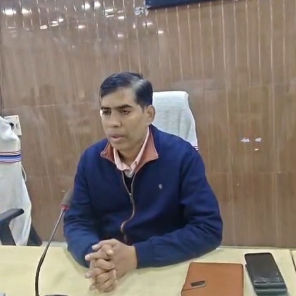 जहानाबाद में जनता दरबार आयोजित, 22 मामले निपटाए गए:अब सप्ताह में दो दिन होगी सुनवाई, डीएम ने कहा-लापरवाही न हो