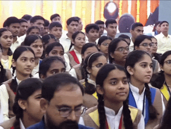 MP में 16 और 17 जनवरी को होगा एजुकेशनल ओलम्पियाड:2 लाख स्टूडेंट्स होंगे शामिल, सभी विकासखंड मुख्यालयों पर होगी परीक्षा