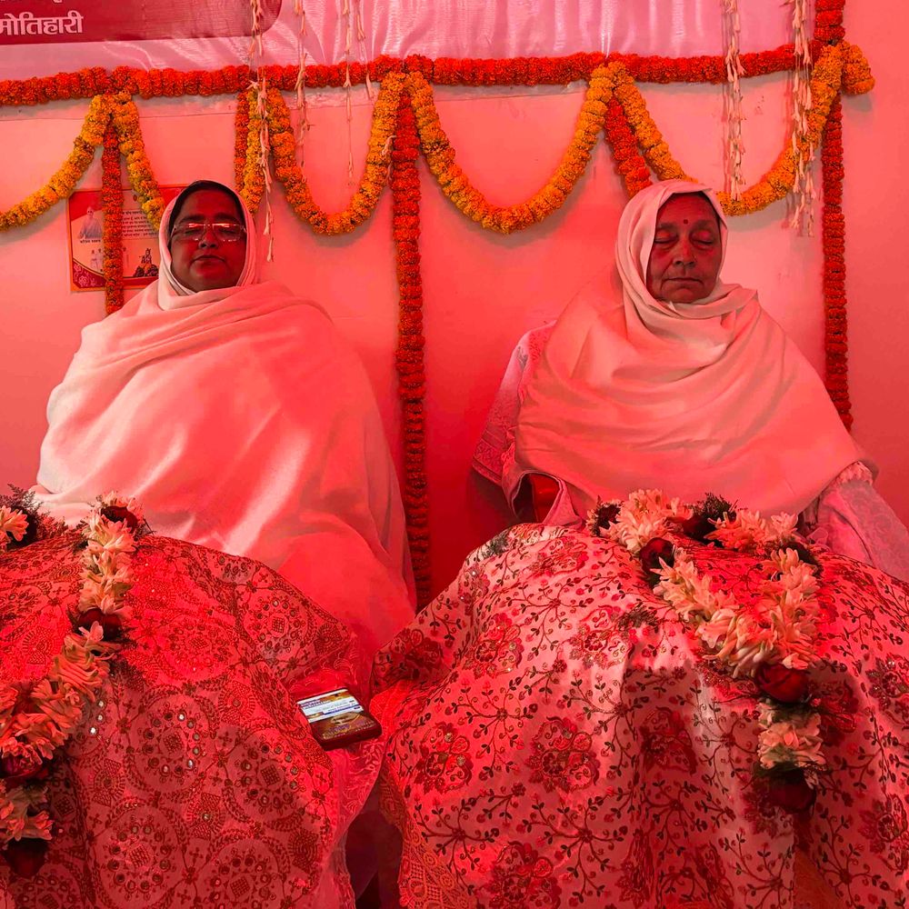 मोतिहारी में ब्रह्म बाबा की 57वीं पुण्यतिथि:विश्व शांति दिवस के रूप में मनाई गई, पूर्व मंत्री हुए शामिल