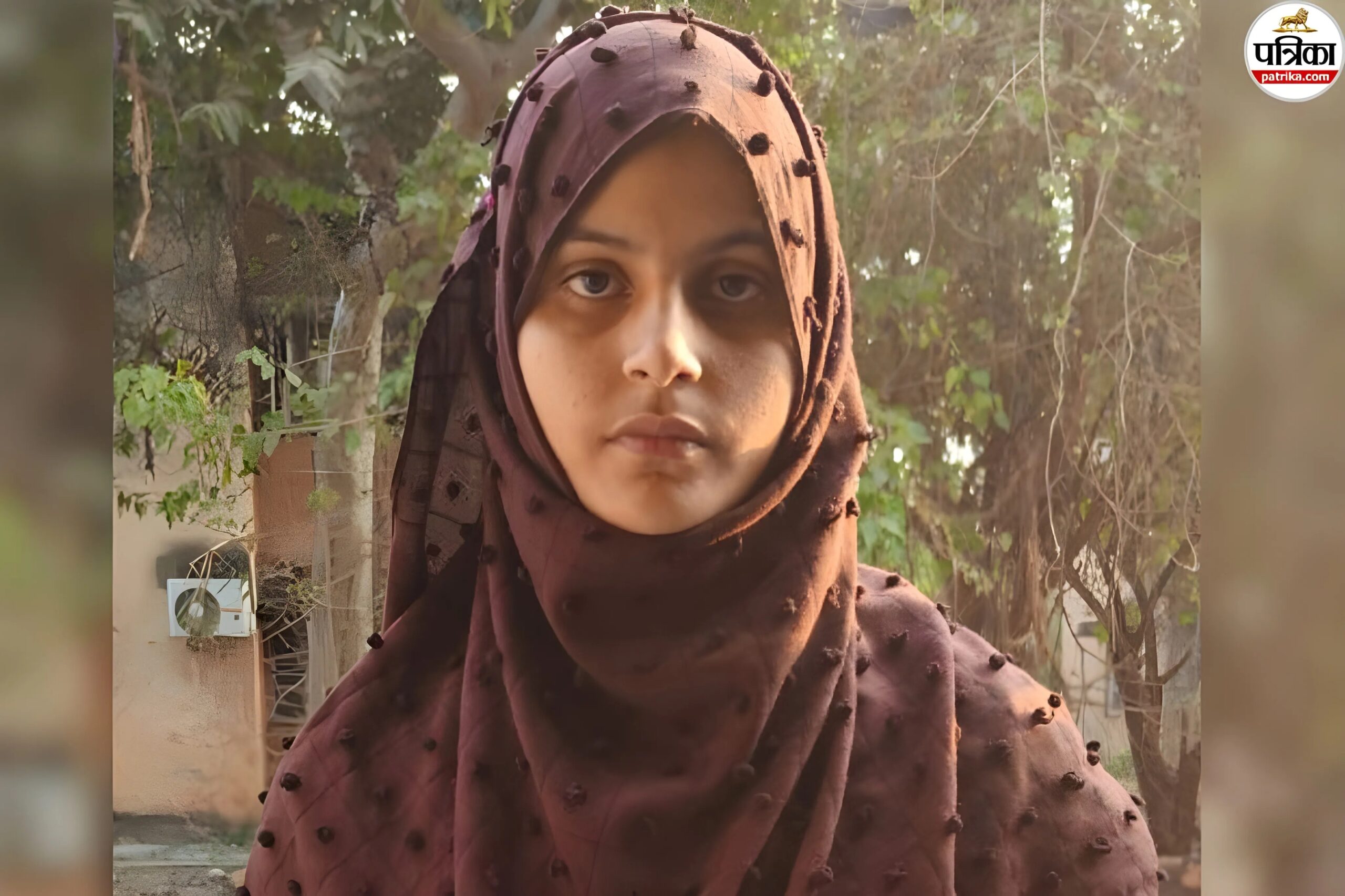 Rajasthan: हिजाब पहनकर आई महिला अभ्यर्थी को परीक्षा देने से रोका, निराश होकर पिता के साथ लौट गई