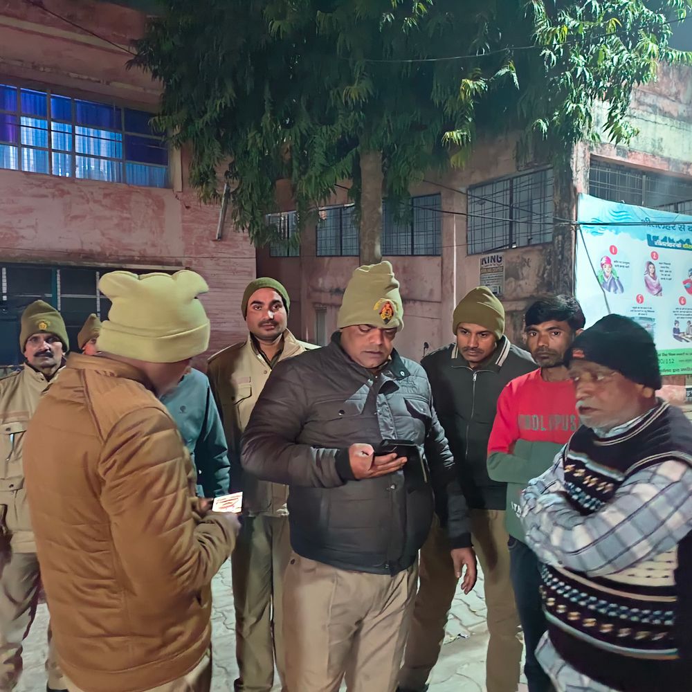 कानपुर में लाठी-डंडों से पीटकर युवक की हत्या:गांव वाले बचाने दौड़े तो आरोपी भाग गए, सिर पर कई वार किए