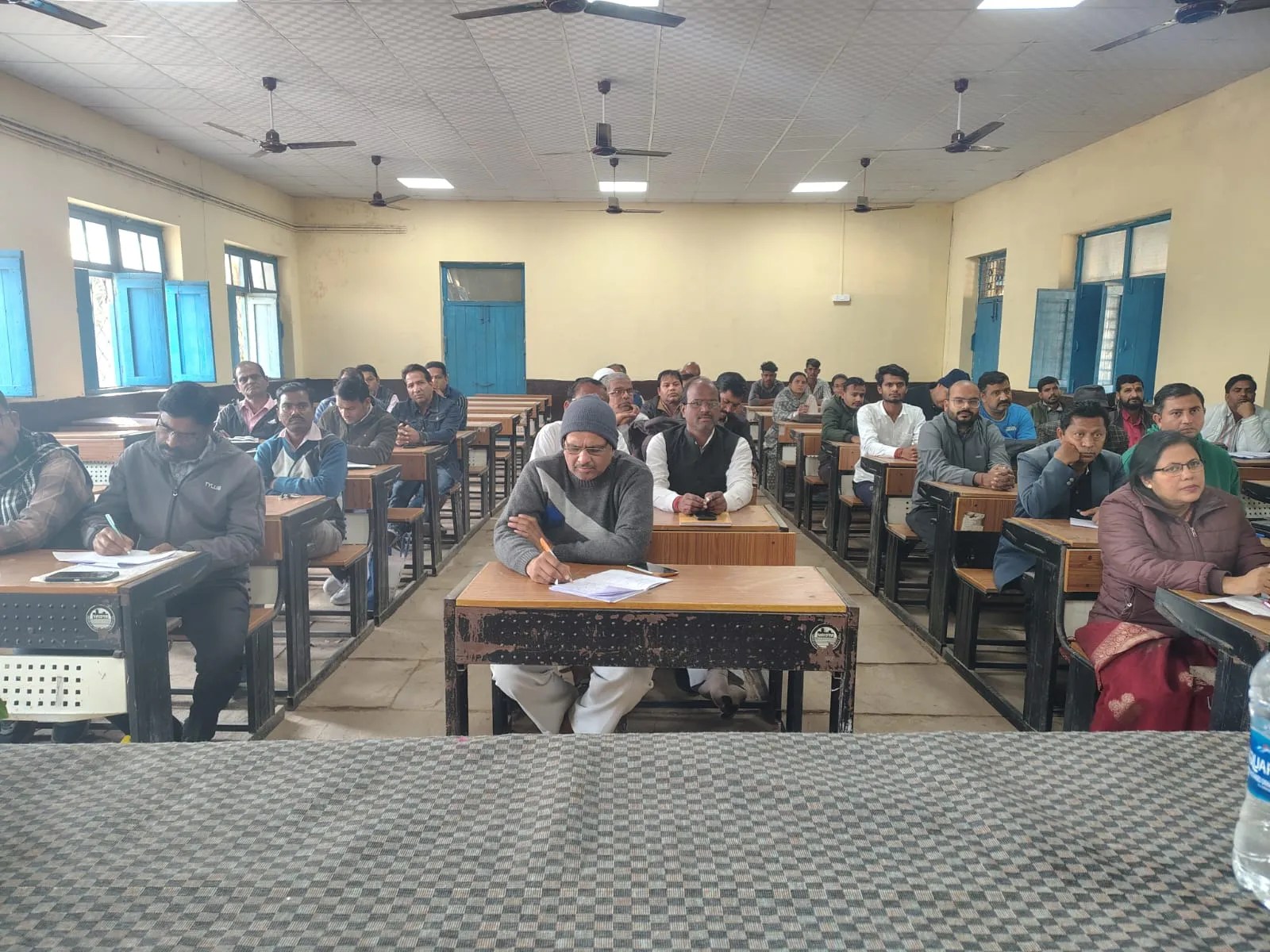 अभिभावकों को किसी एक दुकान से सामान खरीदने न किया जाए बाध्य, पोर्टल पर जानकारी करें अपलोड