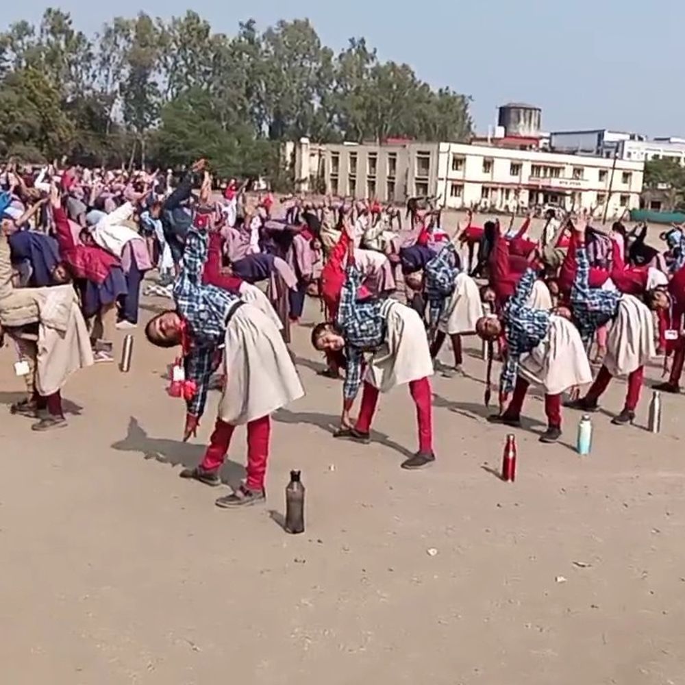 शाजापुर में गणतंत्र दिवस की तैयारियां अंतिम चरण में:स्कूली बच्चों और पुलिस की रिहर्सल जारी; 800 से ज्यादा छात्र शामिल