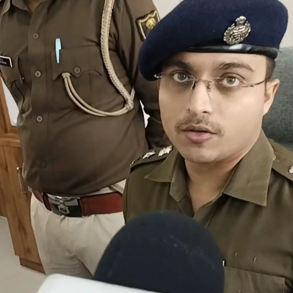 40 दिन बाद भी SBI ATM चोरी का खुलासा नहीं:बक्सर पुलिस की बिहार के बाहर छापेमारी, SP ने जल्द खुलासे का किया दावा