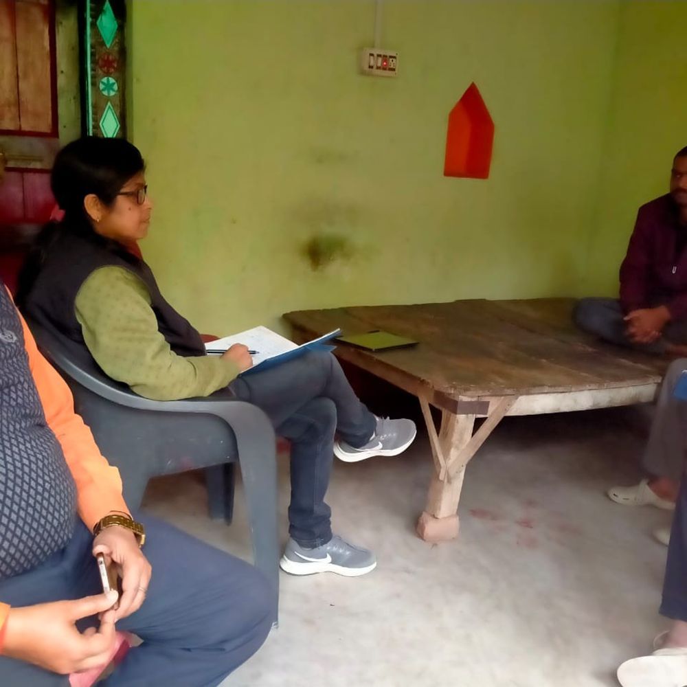 जहानाबाद छात्रा की मौत मामले में SIT गांव पहुंची:3 घंटे तक परिजन से की पूछताछ, जानकारी सार्वजनिक करने से किया इनकार