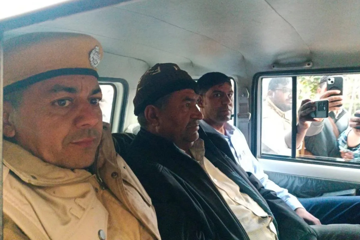 Nagaur Crime: गणतंत्र दिवस से पहले नागौर में मची सनसनी, 9550 KG अवैध विस्फोटक सामग्री मिली, एक गिरफ्तार