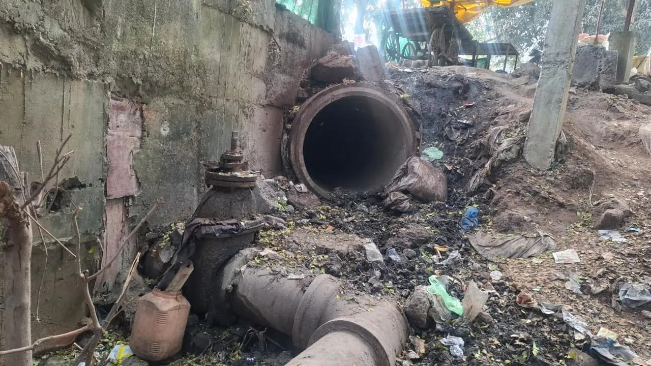 इंदौर हादसे के बाद भी बेपरवाह व्यवस्था, बैतूल में पेयजल सप्लाई पर मंडरा रहा खतरा