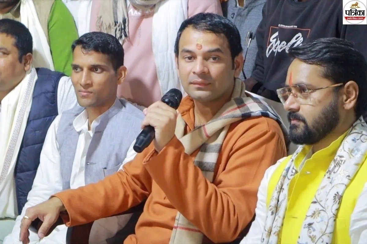 Bihar Politics: तेजस्वी के पास विपक्ष की कमान, मुझे जो मिलेगा स्वीकार… राजनीतिक भविष्य को लेकर तेज प्रताप का बड़ा बयान