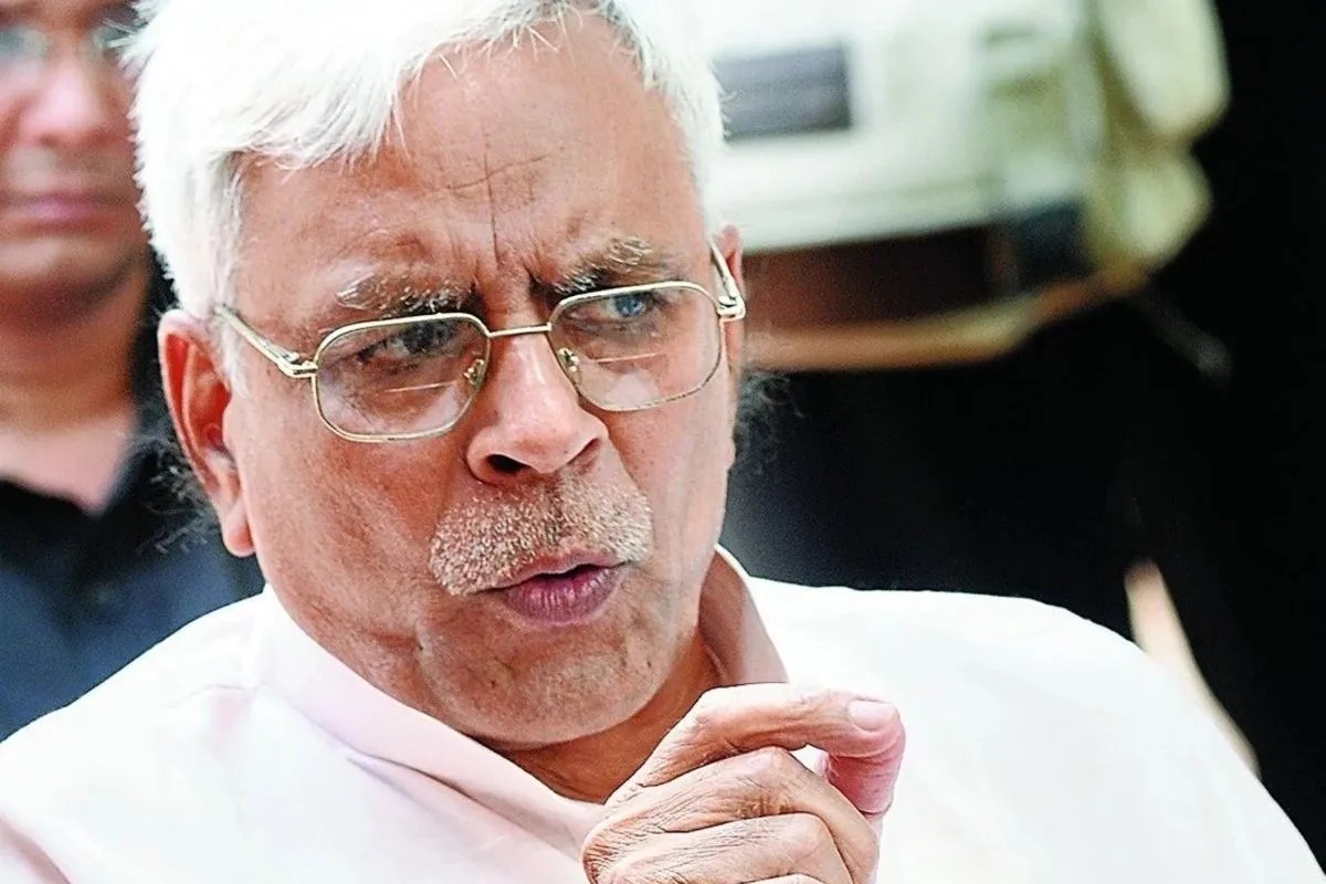 ‘न विधायक दिखे, न उत्साह… सिर्फ कैमरामैन की भीड़’, तेजस्वी के स्वागत पर शिवानंद तिवारी का तंज