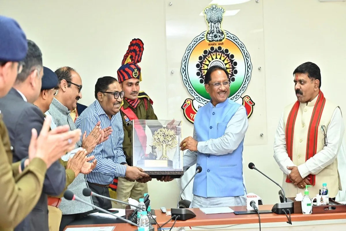 Raipur: 8 साइबर थानों समेत 255 करोड़ के विकास कार्यों का लोकार्पण