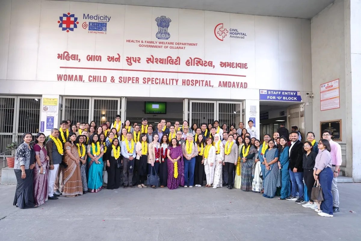 Ahmedabad: सिविल अस्पताल में ब्लेडर एक्सट्रॉफी के गुर सीखने पहुंचे 14 देश के चिकित्सक